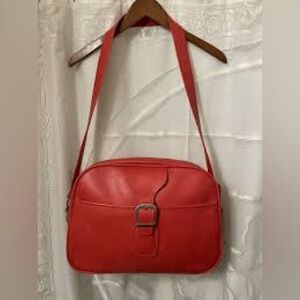 1960's-70's Vintage Samsonite Royal Traveler Luggage Carry On Travel Bag Red